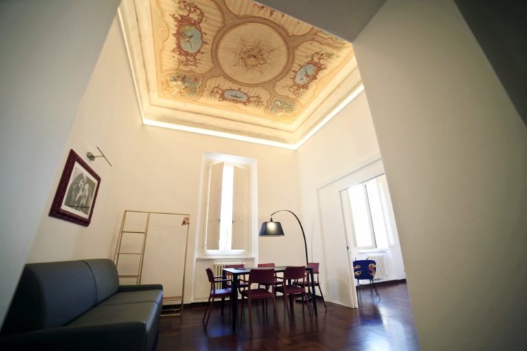 LUCIANO MONTI APARTMENT 6