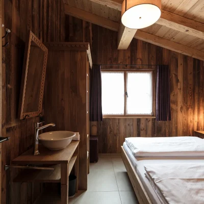 60sqaure Lodges 10
