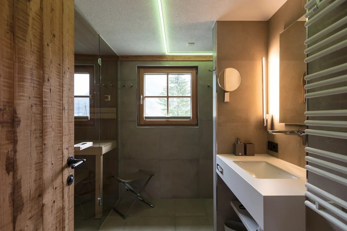 60sqaure Lodges 12