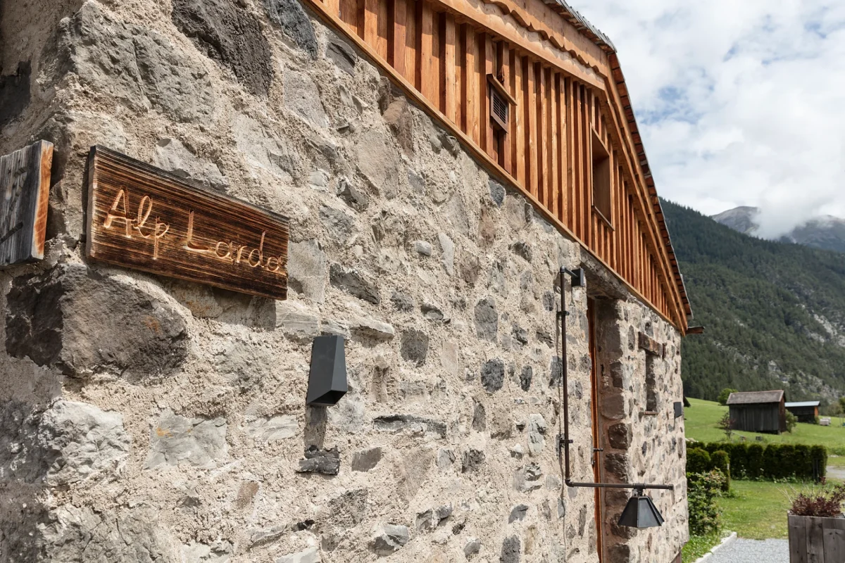 60sqaure Lodges 20