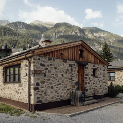 60sqaure Lodges 24