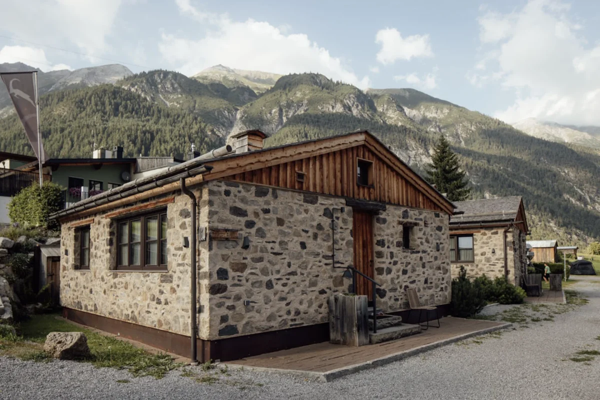 60sqaure Lodges 24