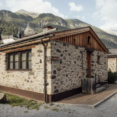 60sqaure Lodges 25