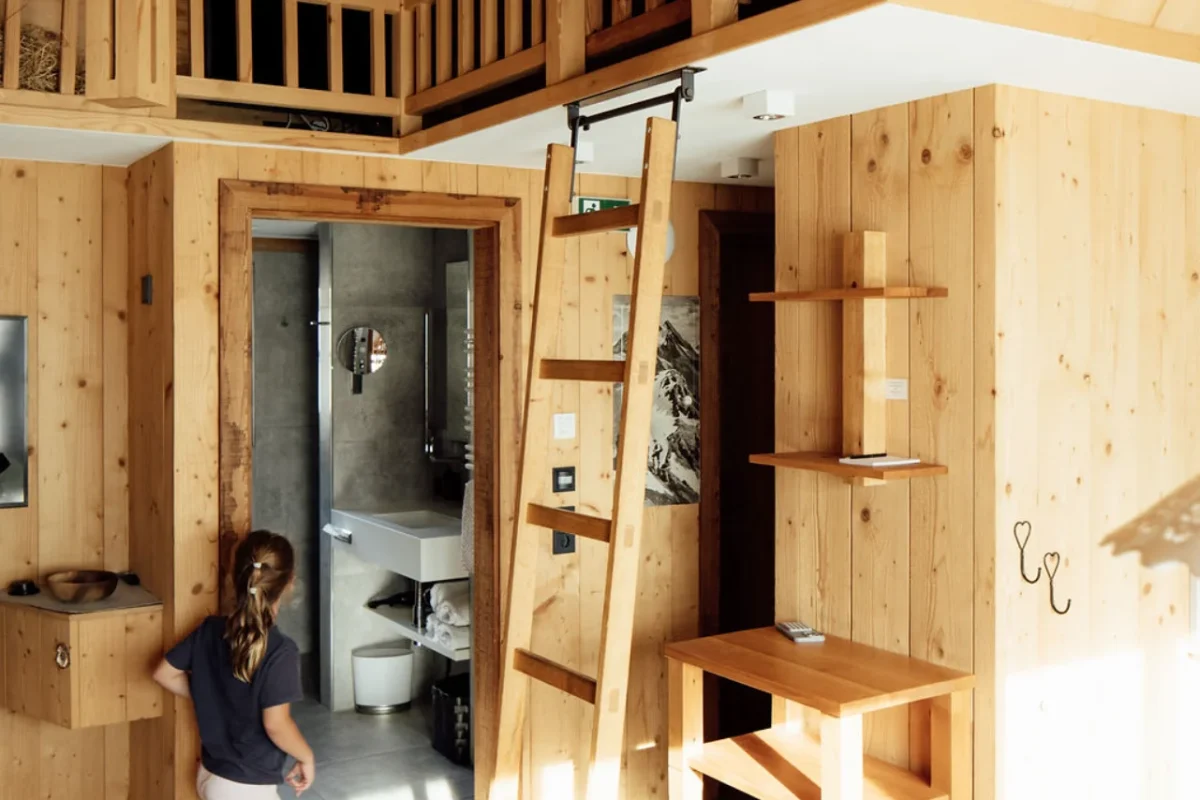 60sqaure Lodges 33