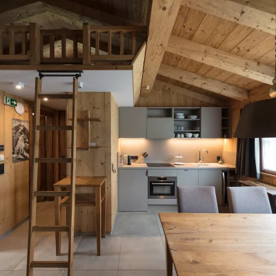 60sqaure Lodges 6