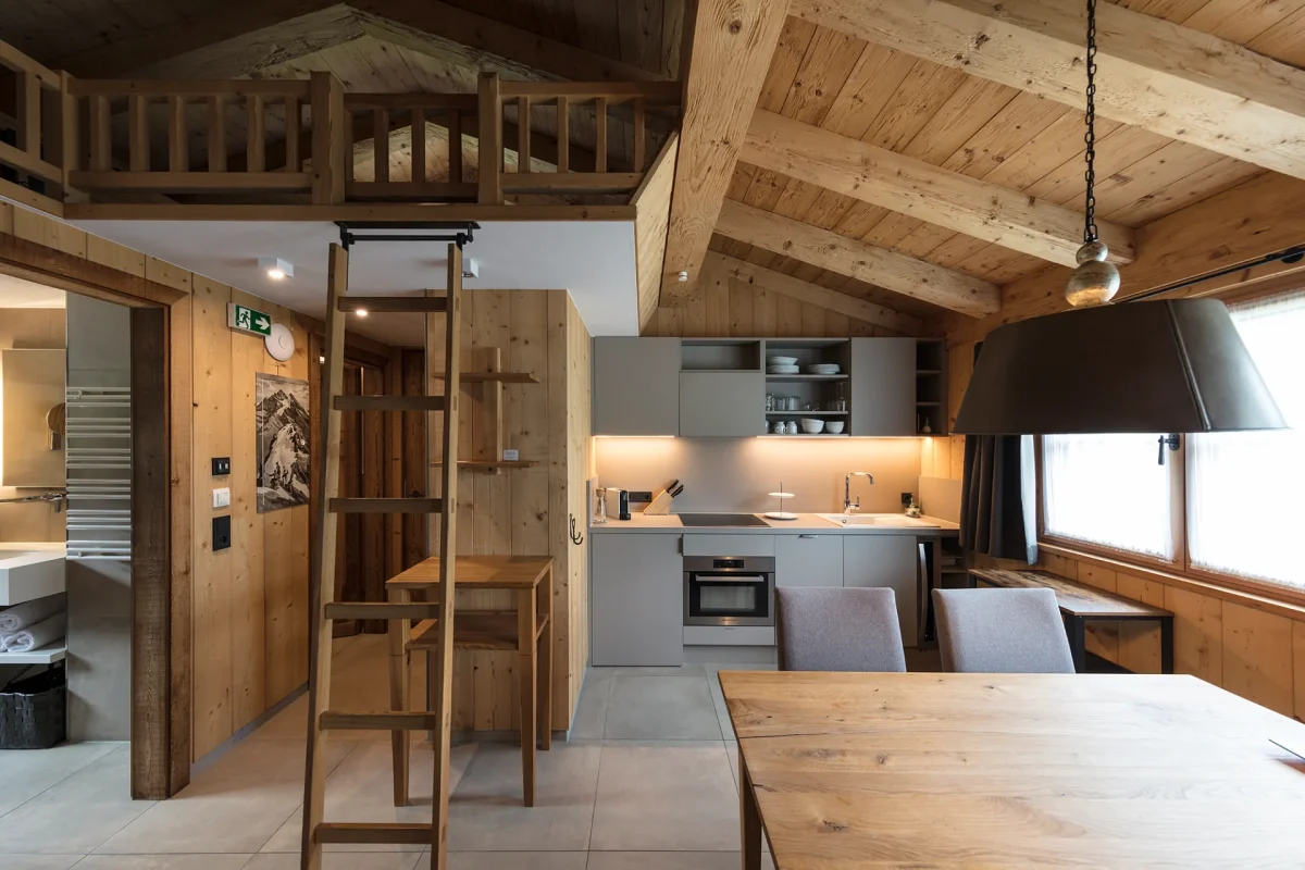 60sqaure Lodges 6