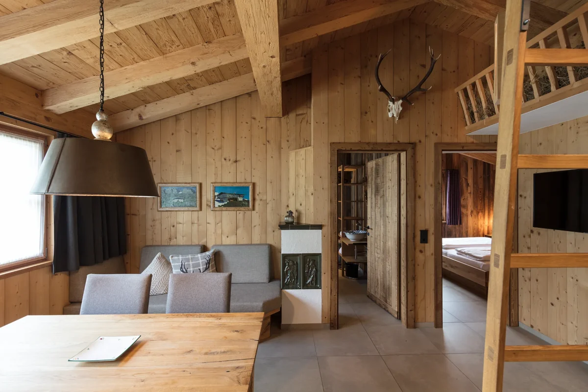60sqaure Lodges 7