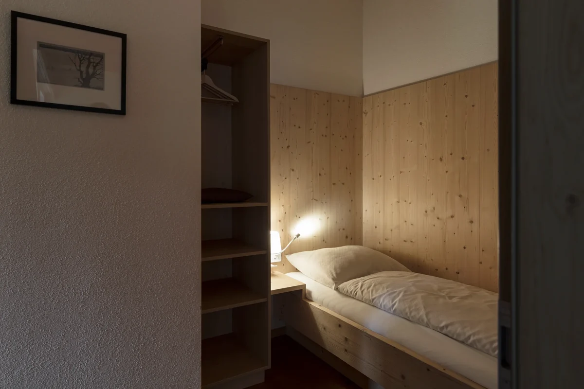 Apart zwei 10