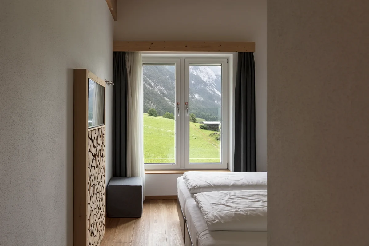 Apart zwei 15