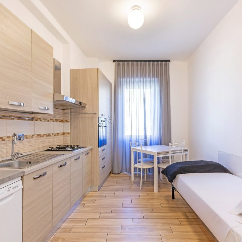 LUCIANO COLOSSEO APARTMENT 1