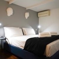 LUCIANO MONTI APARTMENT 19